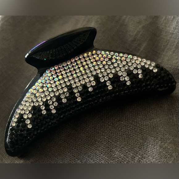 Accessories - Rhinestone hair claw 💎💎💎💎💎